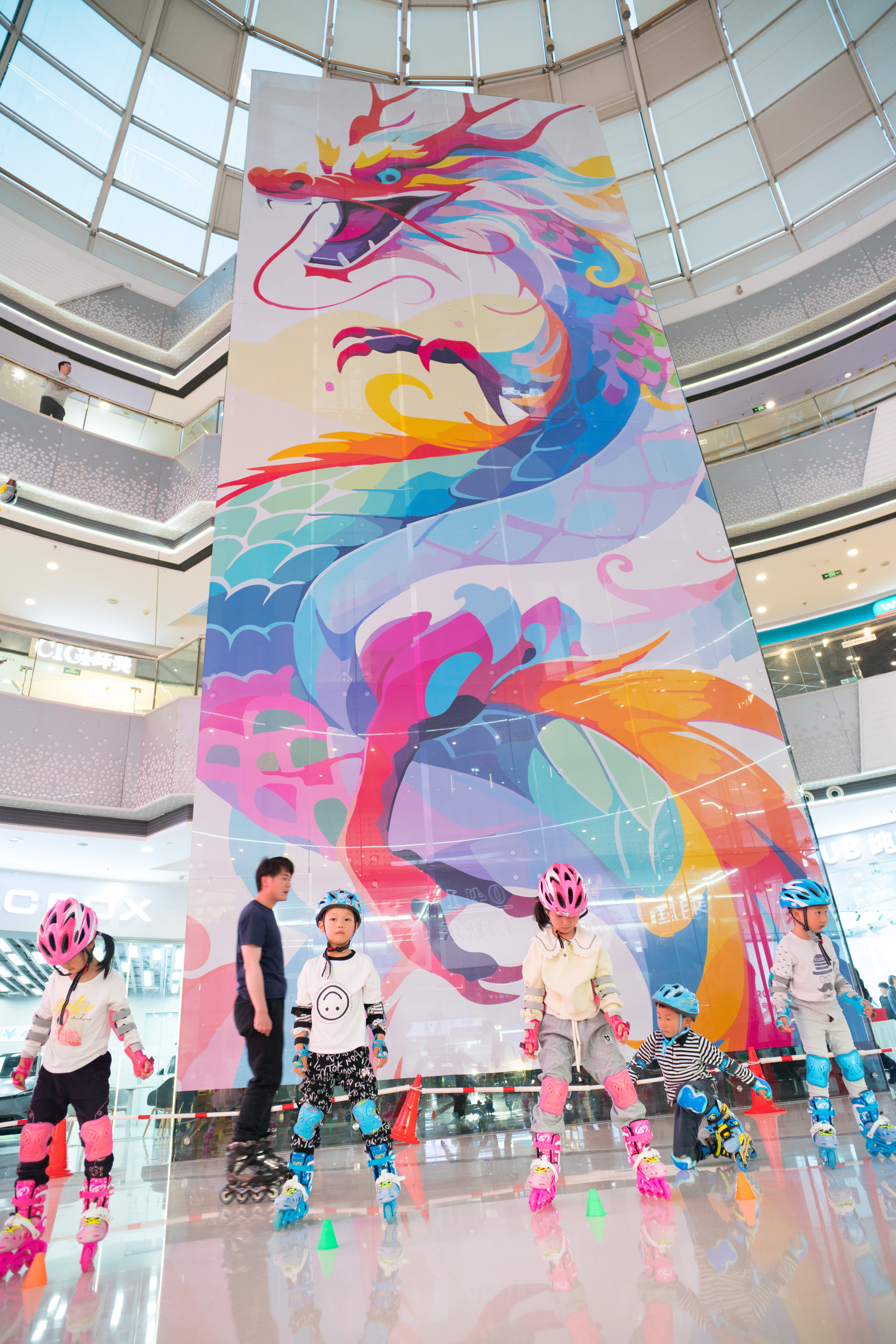 2024-04-13, 小朋友, 轮滑, 上海, 龙